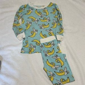 Little sleepies banana pjs 18-24 mo